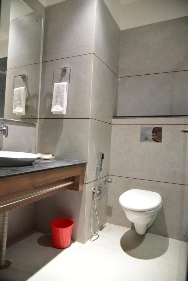 Haldwāni Hotel Crystal Grand מראה חיצוני תמונה