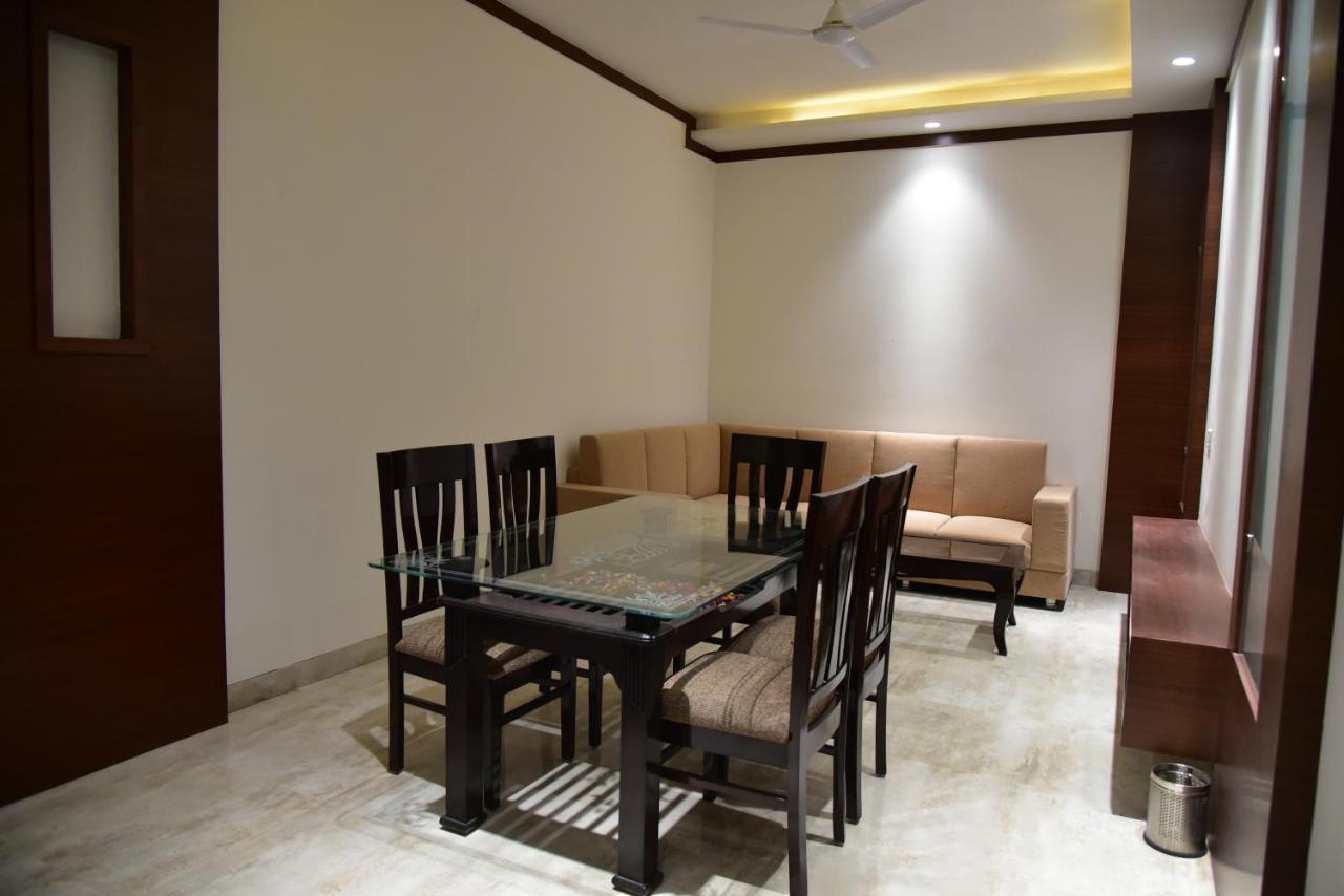Haldwāni Hotel Crystal Grand מראה חיצוני תמונה